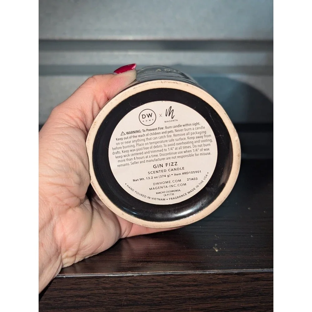 Rae Dunn‎ Black Gin Fizz Scented Candle - gin & tonic